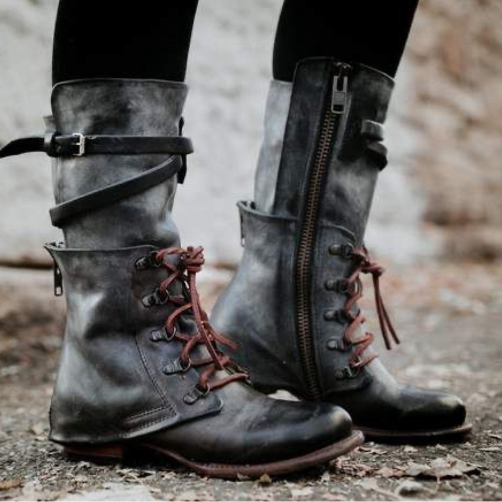 Excellent condition boots (worn <5 times).